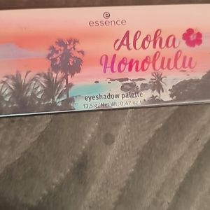 Essence aloha Honolulu